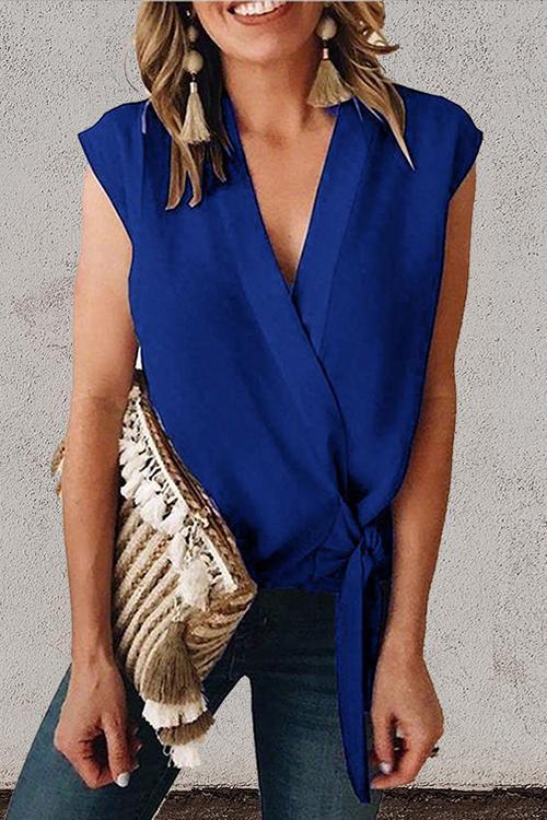 V Neck Knot Front Wrapped Top