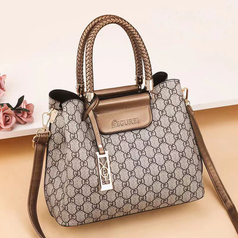 2025 New Versatile Fashion One-Shoulder Crossbody Bag Large Capacity Women's Multi-layer Handbag
